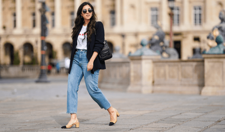 Top Women’s Wardrobe Essentials for a Chic Look